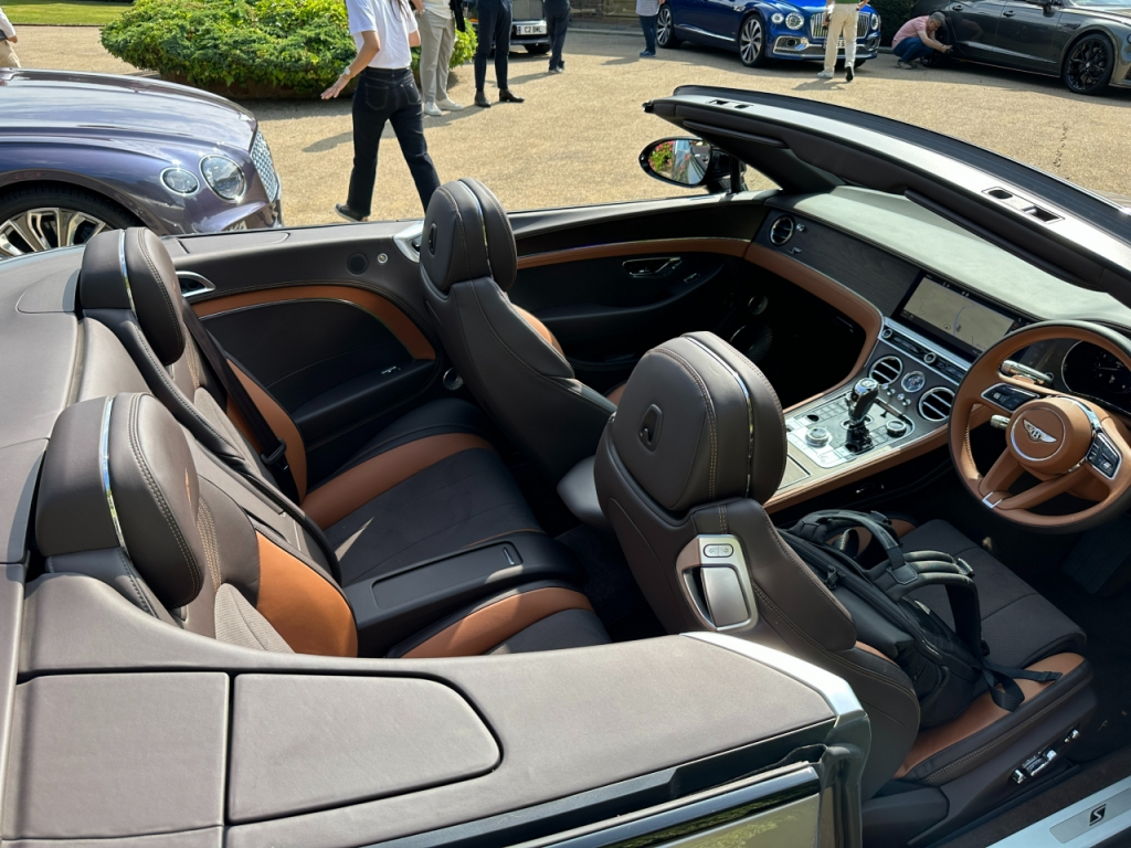 벤틀리 컨티넨탈 GTC S/사진=이강준 기자