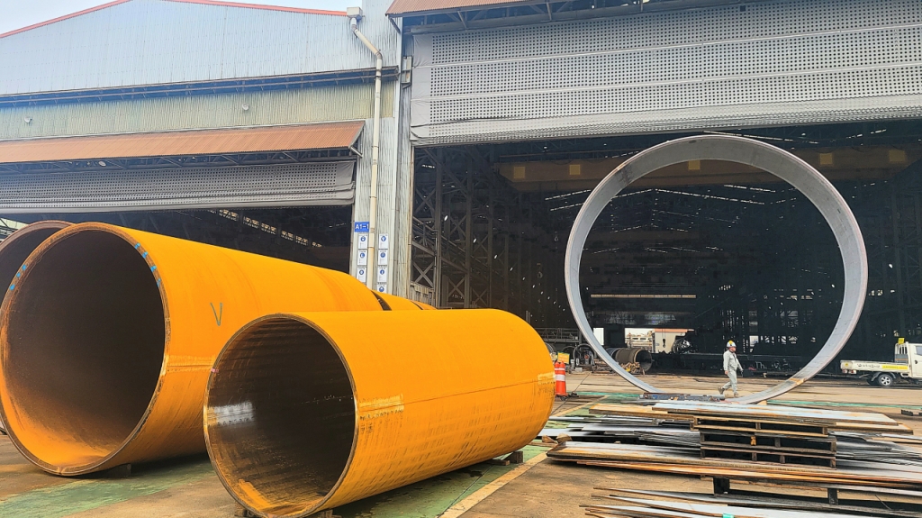 SK오션플랜트 제1야드에서 재킷을 만드는 공정의 일부/사진=권다희 기자