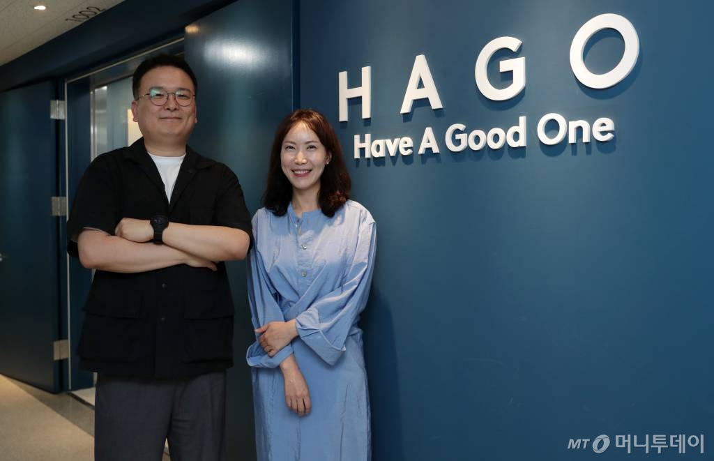 하고하우스 서원철 영업본부 본부장(왼쪽)과 이지윤 브랜드 전략본부 이사 /사진=김휘선 기자 hwijpg@