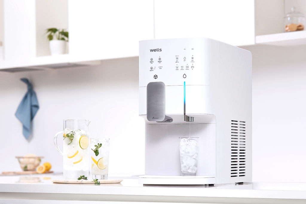 교원웰스 얼음정수기 유브이플러스./사진제공=교원웰스.