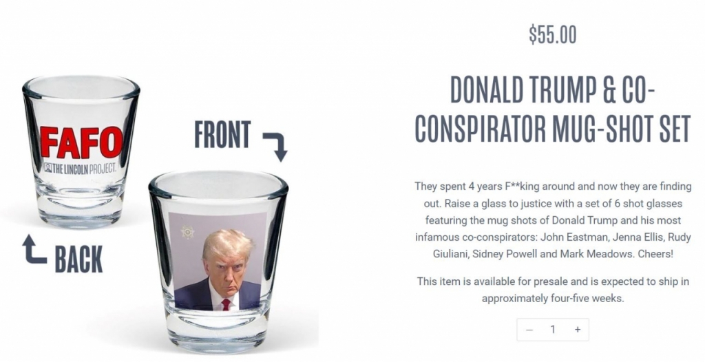 도널드 트럼프 전 대통령의 머그샷이 새겨진 상품들이 판매되고 있다. /사진=링컨 프로젝트 홈페이지 화면 캡처