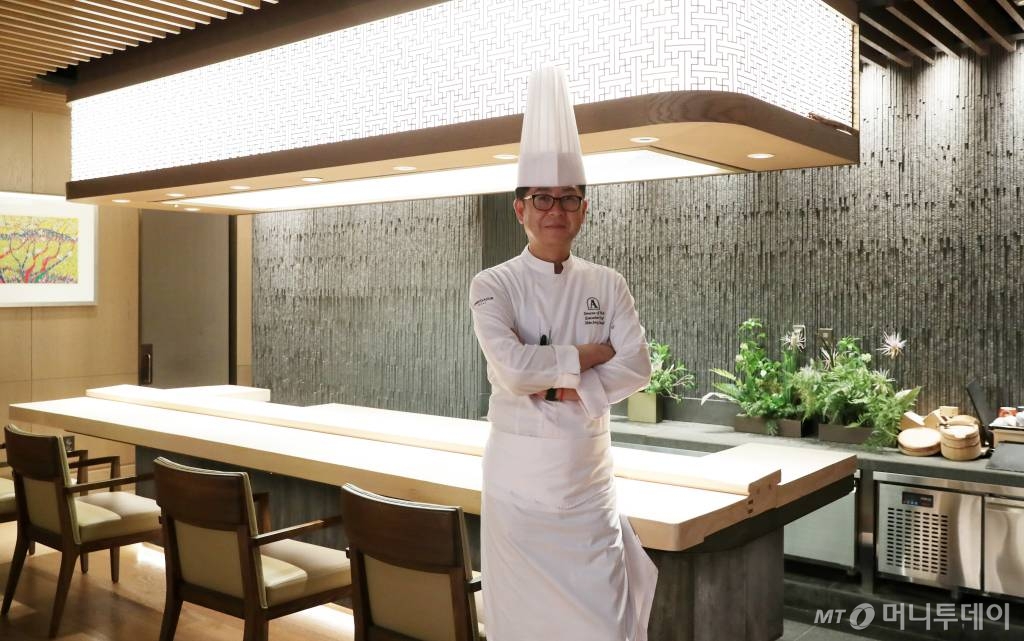 신종철 앰배서더 서울 풀만 총괄 셰프 인터뷰 /사진=김휘선 기자 hwijpg@