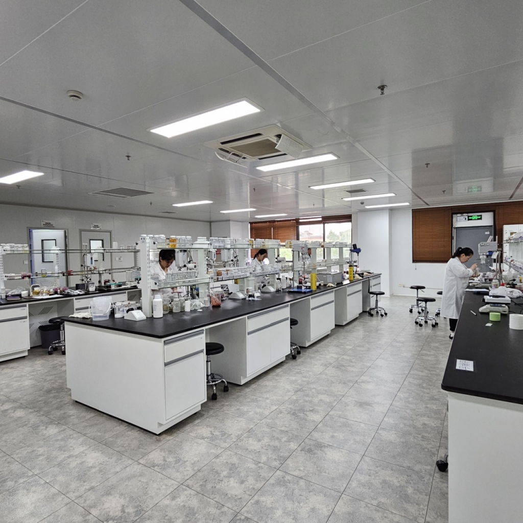 씨앤씨인터내셔널 중국 상해 공장 연구소 모습/사진=조한송 기자