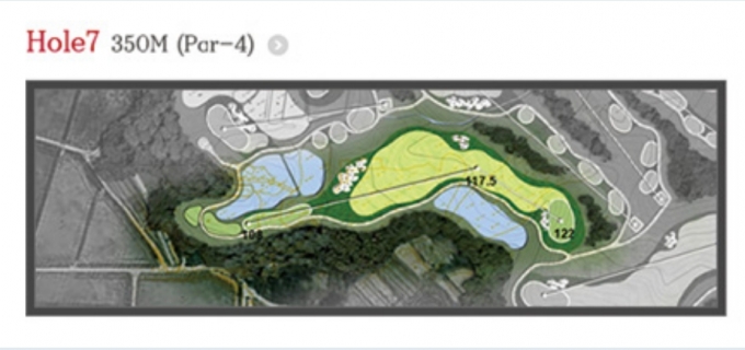▲티잉그라운드에서 티샷의 랜딩존이 매우 좁다. 사진=실크밸리 홈페이지 캡처