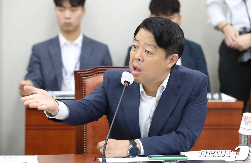 (서울=뉴스1) 임세영 기자 = 김영호 더불어민주당 의원. 2023.8.25/뉴스1  Copyright ? 뉴스1. All rights reserved. 무단 전재 및 재배포 금지.