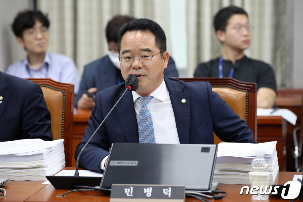 (서울=뉴스1) 이승배 기자 = 민병덕 더불어민주당 의원.2023.8.30/뉴스1  Copyright ? 뉴스1. All rights reserved. 무단 전재 및 재배포 금지.