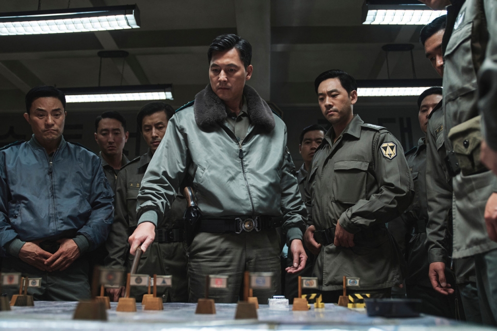 영화 '서울의 봄' 속 정우성 /사진=플러스엠엔터테인먼트 제공