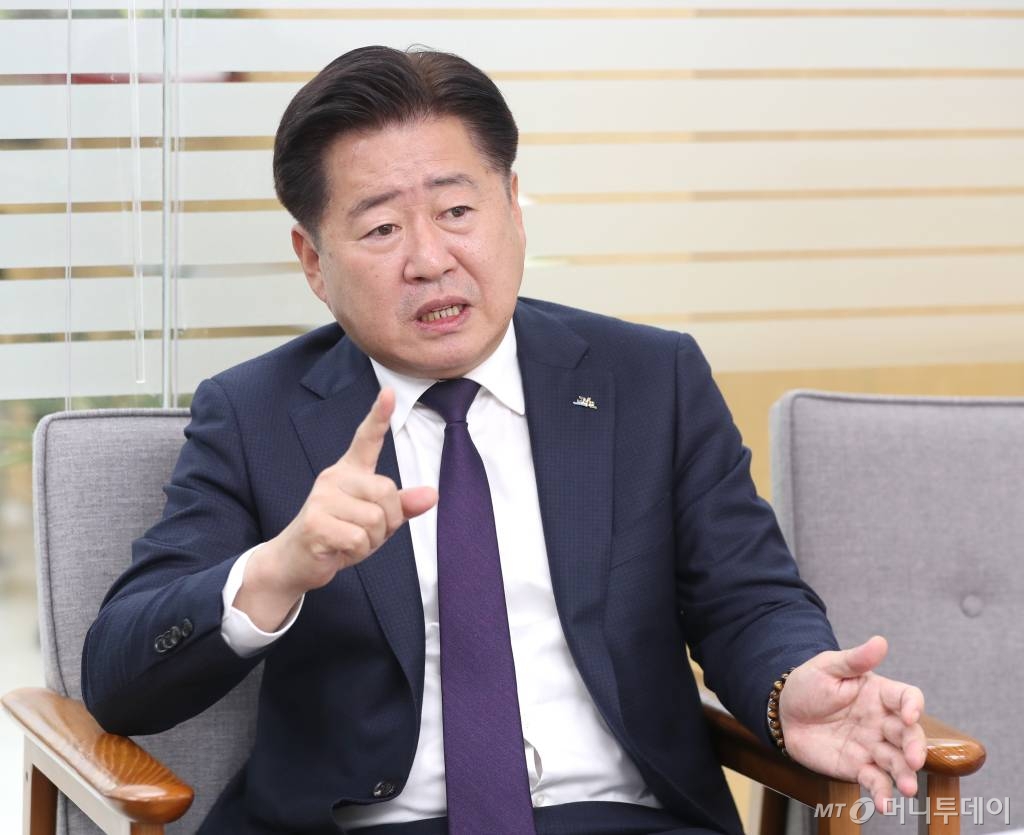 오영훈 제주도지사 인터뷰 /사진=이기범 기자 leekb@