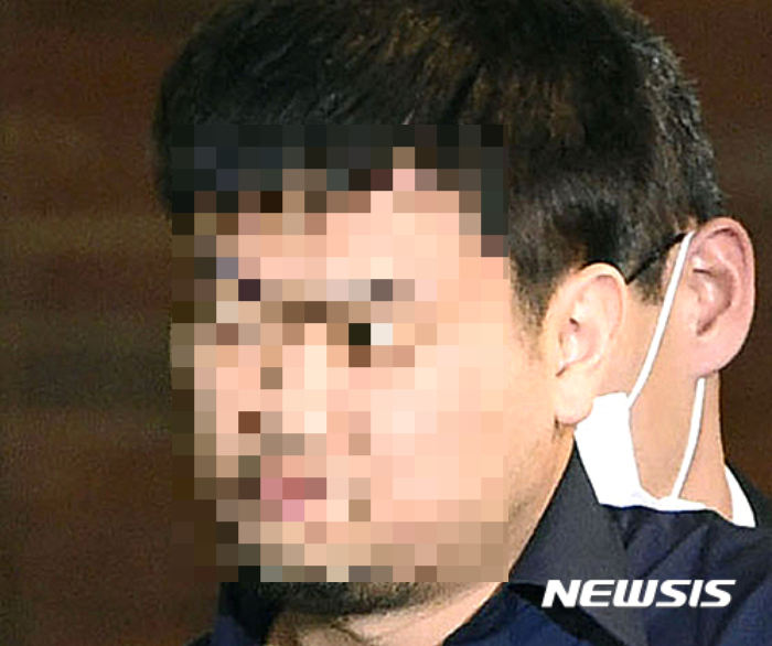 2016년 12월 도쿄 경찰청으로 이송되는 전씨의 모습. /사진=뉴시스