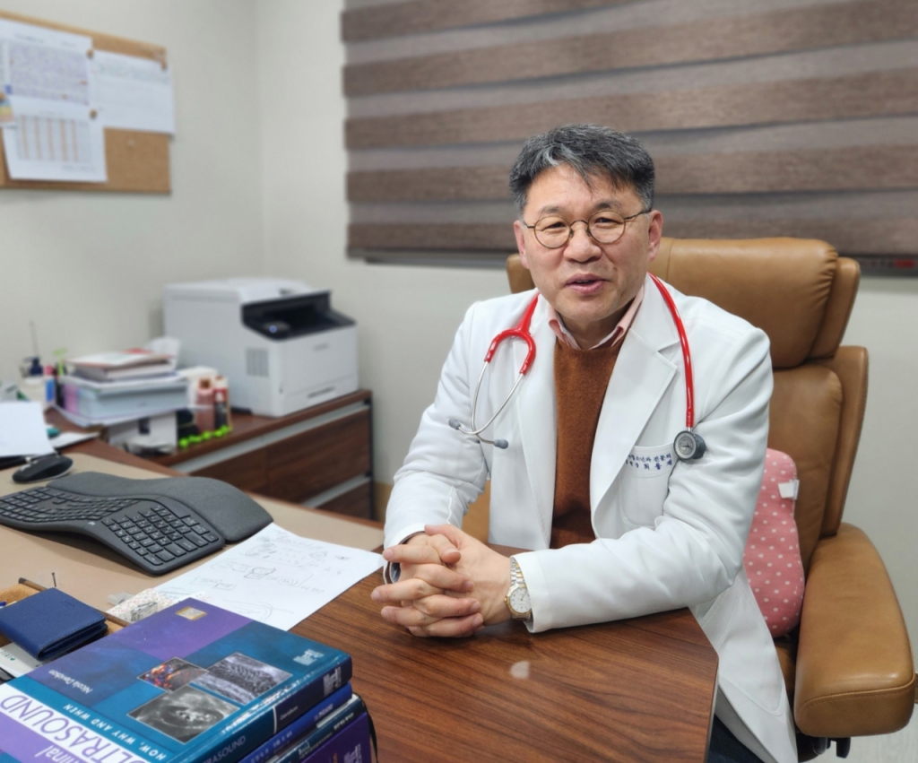 최용재(의정부 튼튼어린이병원장) 대한아동병원협회장은 소아 의료 체계의 문제점을 해결하기 위한 단기·장기 대책을 제시했다. /사진=대한아동병원협회