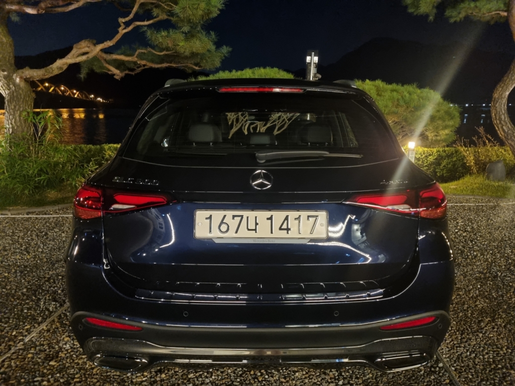 벤츠 더 뉴 GLC 300 4MATIC. /사진=강주헌 기자