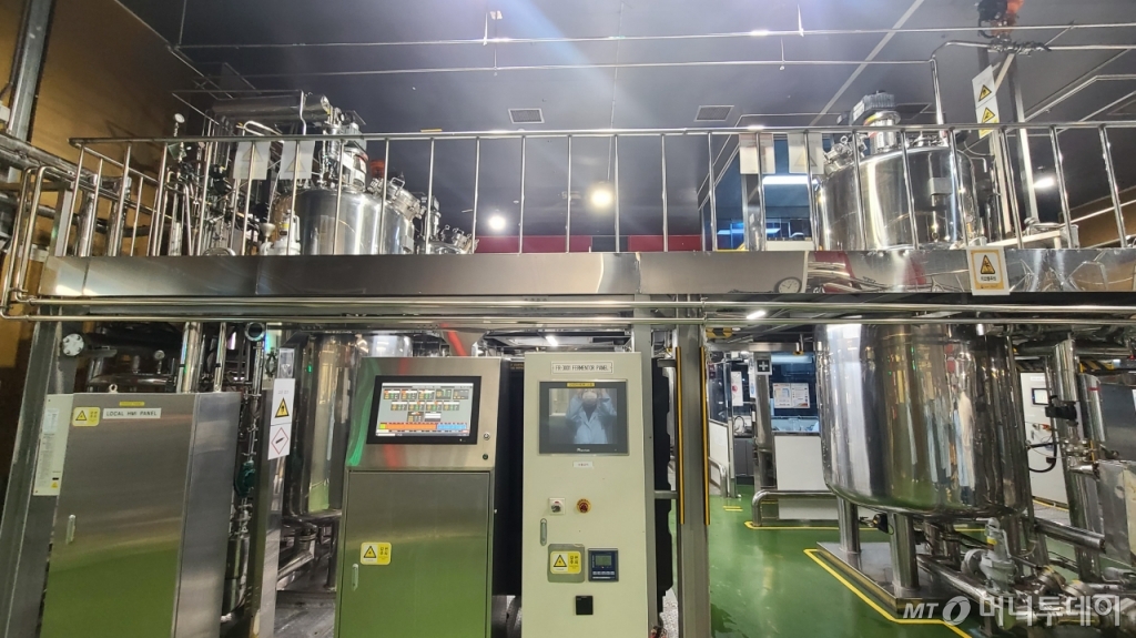 쎌바이오텍 공장 발효동 내부 모습. /사진=홍효진 기자