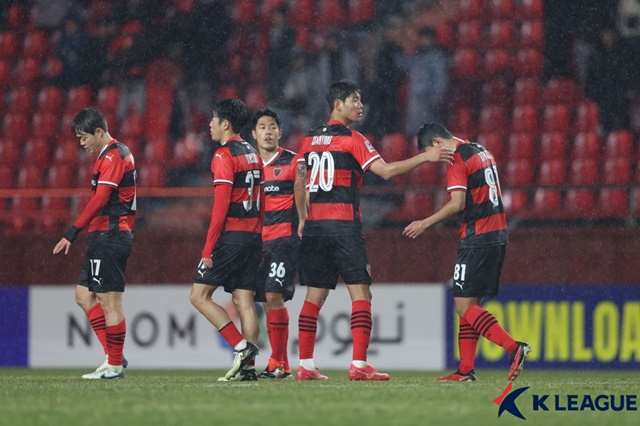 포항 스틸러스 선수단. /사진=한국프로축구연맹 제공