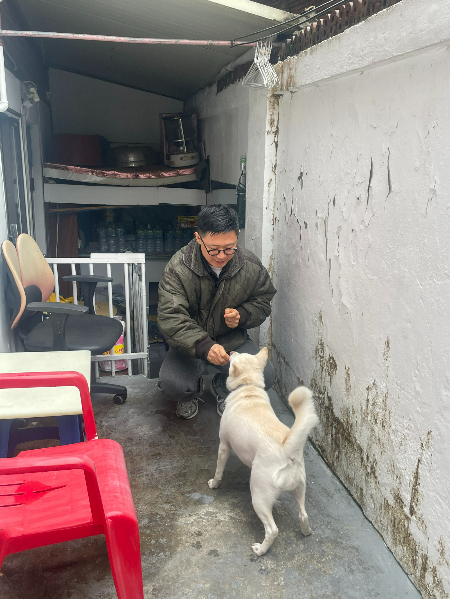 행운이와 할아버지를 위해, 매주 무상으로 훈련을 시켜주었던 이규상 트레이너./사진=장신재 정글핌피 대표