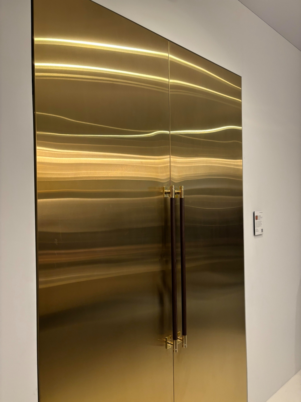 지난달 27일 미국 라스베이거스에서 열린 키친앤배스쇼(KBIS 2024)에 가장 큰 규모의 부스로 참가한 GE어플라이언스는 산하 6개 브랜드의 최고급 신제품을 망라해 빌더(건설업자) 고객들의 호평을 이끌어냈다. /사진= 박준식 기자 