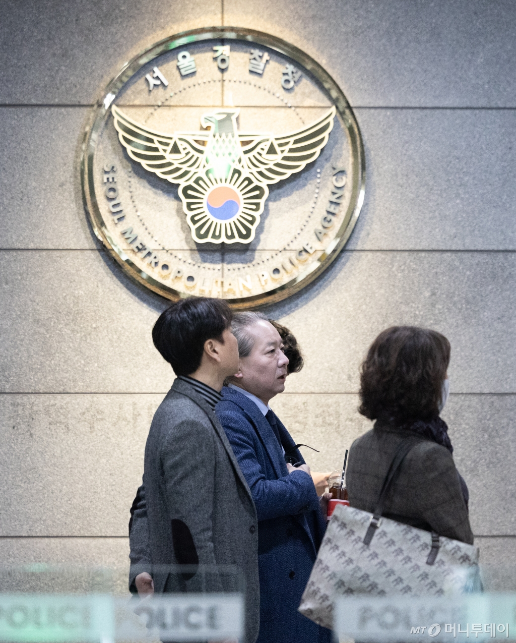 (서울=뉴스1) 이재명 기자 = 주수호 대한의사협회 의대정원 증원 저지를 위한 비상대책위원회 언론홍보위원장이 8일 오전 서울 마포구 서울경찰청 공공범죄수사대에서 휴대전화 포렌식 참관을 위해 출석하고 있다. 2024.3.8/뉴스1 Copyright © 뉴스1. All rights reserved. 무단 전재 및 재배포, AI학습 이용 금지. /사진=(서울=뉴스1) 이재명 기자