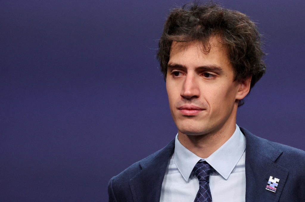 아서 멘쉬 미스트랄 AI CEO가 지난해 11월 영국 블레츨리 파크에서 열린 AI 보안 서밋에 참석 중인 모습./로이터=뉴스1