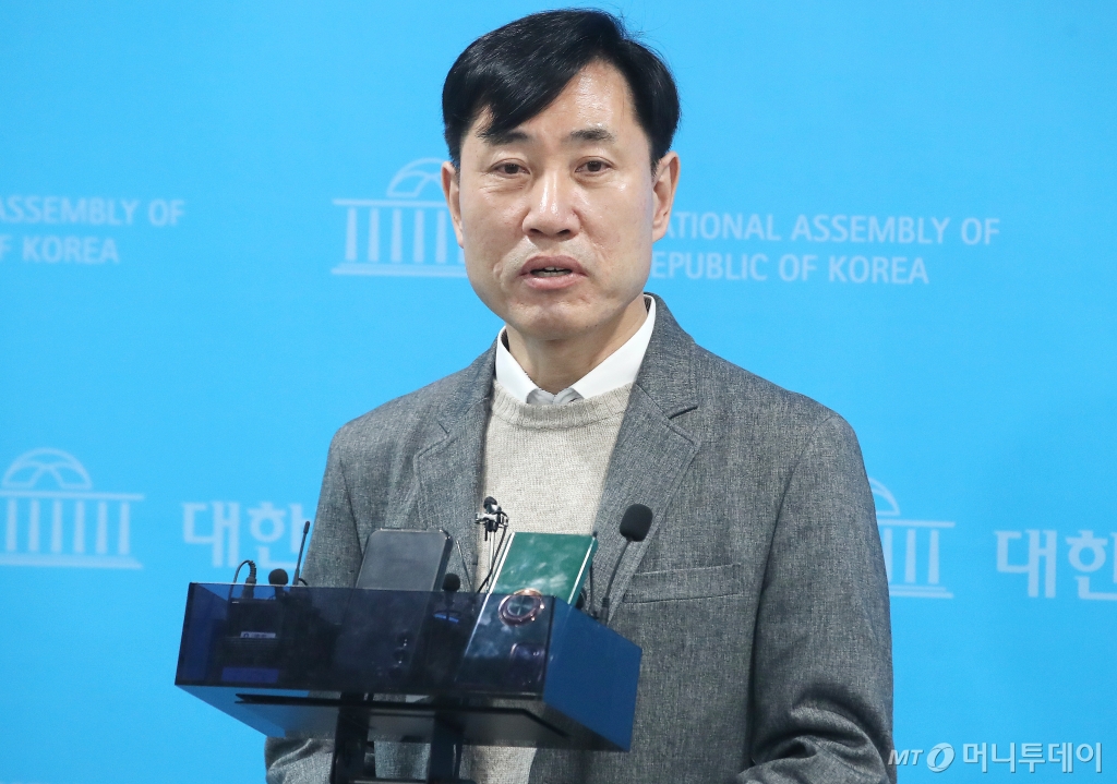 전·현직 의원 간 맞대결이 벌어진 서울 중·성동을 경선에서 이혜훈 전 의원이 하태경 의원을 꺾었다. /사진=뉴스1