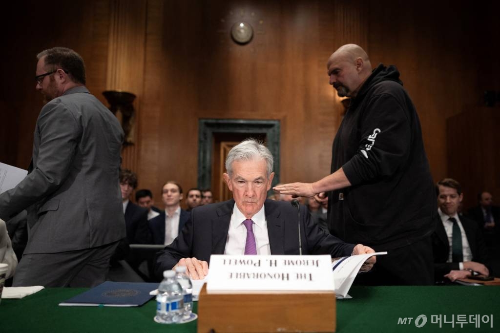(로이터=뉴스1) 정윤영 기자 = 제롬 파월 미 연방준비제도(Fed·연준) 의장이 7일(현지시간) 상원 청문회에서 금리인하 시점에 대해 발언하고 있다. 2024.03.07. ⓒ 로이터=뉴스1 Copyright © 뉴스1. All rights reserved. 무단 전재 및 재배포, AI학습 이용 금지. /사진=(로이터=뉴스1) 정윤영 기자