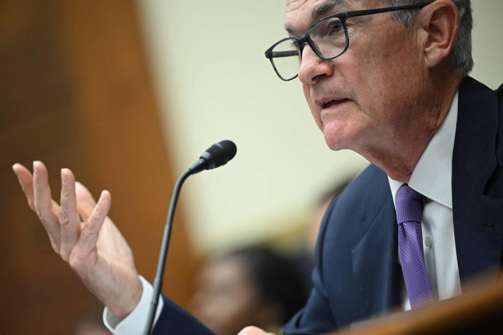 제롬 파월 미국 연준 의장이 지난 6일미국 워싱턴 의사당의 하원 금융서비스위원회 청문회에 출석해 발언하고 있다./AFP=뉴스1.