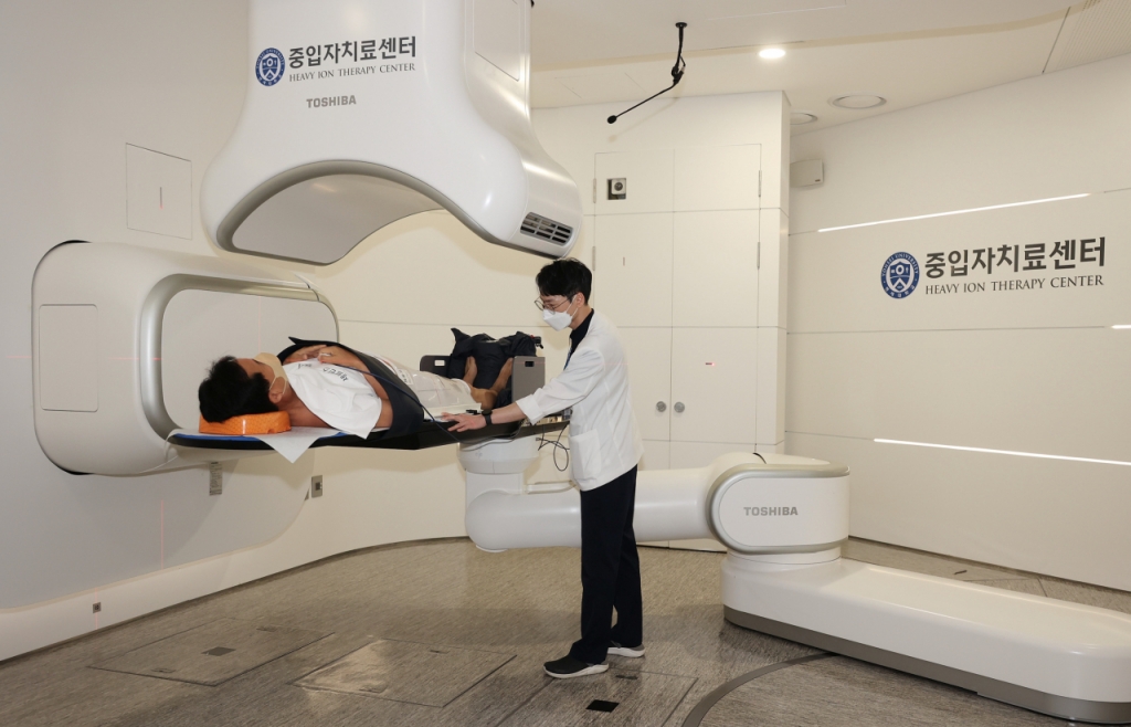 세브란스병원이 지난해 3월부터 가동 중인 고정형 중입자 치료실 전경./사진=세브란스병원