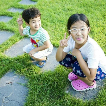 고속도로 색깔 유도선에 영감을 준 윤석덕 차장의 두 자녀./사진=윤석덕 한국도로공사 차장 제공