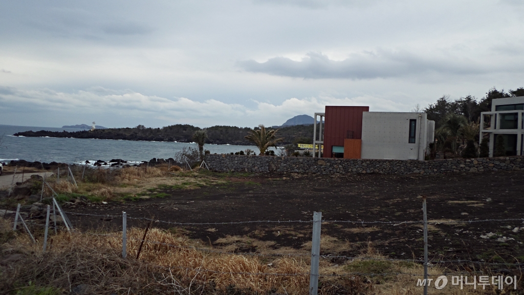 제주 서귀포시 하예동 해안가에 분양중인 전원주택 전경 