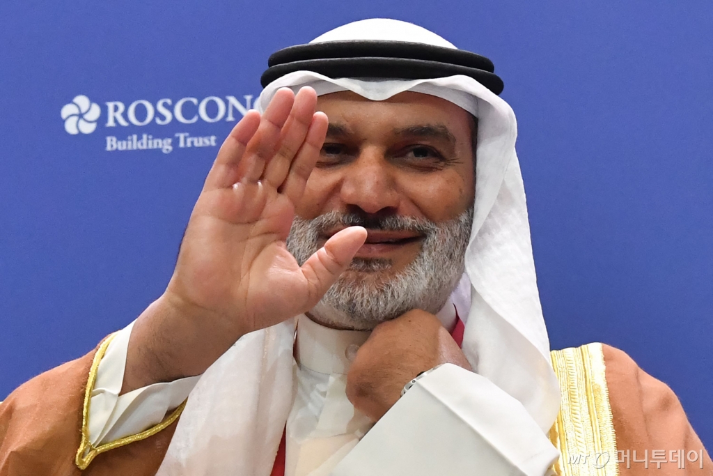 (상트페테르부르크 AFP=뉴스1) 우동명 기자 = 하이탐 알가이스 OPEC 사무총장이 6일(현지시간) 상트페테르부르크 국제경제포럼(SPIEF)에 참석을 하고 있다. 2024.06.07  ⓒ AFP=뉴스1  Copyright © 뉴스1. All rights reserved. 무단 전재 및 재배포,  AI학습 이용 금지. /사진=(상트페테르부르크 AFP=뉴스1) 우동명 기자