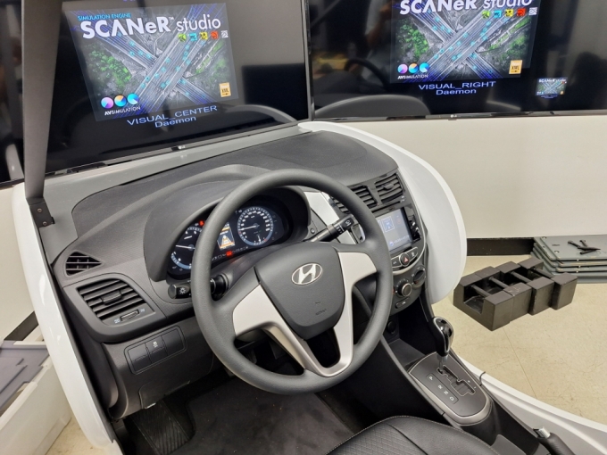 국과수에 마련된 시뮬레이션 차량 모습. /사진=김지은 기자