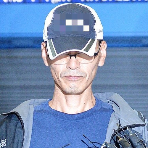 경기 안양시 환전소에서 여직원 살해 후 필리핀으로 도주해 납치, 살인 등 범죄를 저지른 최세용이 현지에서 검거된 뒤 2013년 인천국제공항을 통해 압송되는 모습. /사진=뉴시스