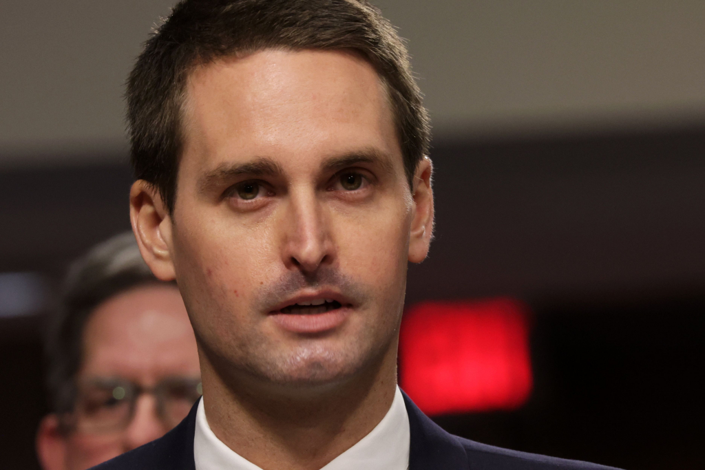 마크 저커버그 메타 CEO와 함께 20대에 억만장자 반열에 오른 에반 스피겔 스냅챗 CEO/AFPBBNews=뉴스1