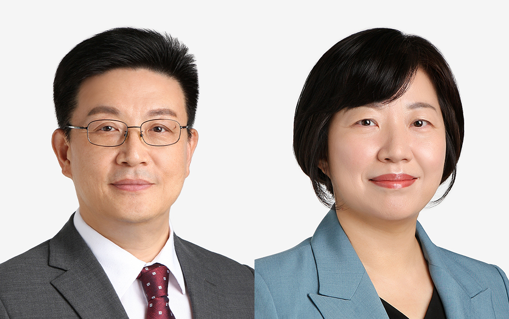 왼쪽부터 배정식 수석전문위원, 박현정 전문위원 사진/사진=법무법인 화우