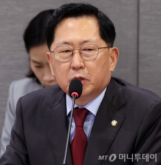 유용원 국민의힘 의원이 지난 9월25일 오전 서울 여의도 국회 의원회관 간담회의실에서 열린 '미-북 핵전쟁 시나리오가 주는 교훈과 대책' 국회무궁화포럼 제2회 조찬토론회에서 발언하고 있는 모습. / 사진=뉴시스