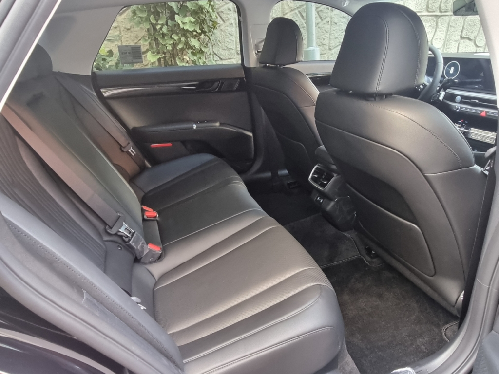 디 올 뉴 그랜저 LPG 3.5 프리미엄 트림. /사진=강주헌 기자