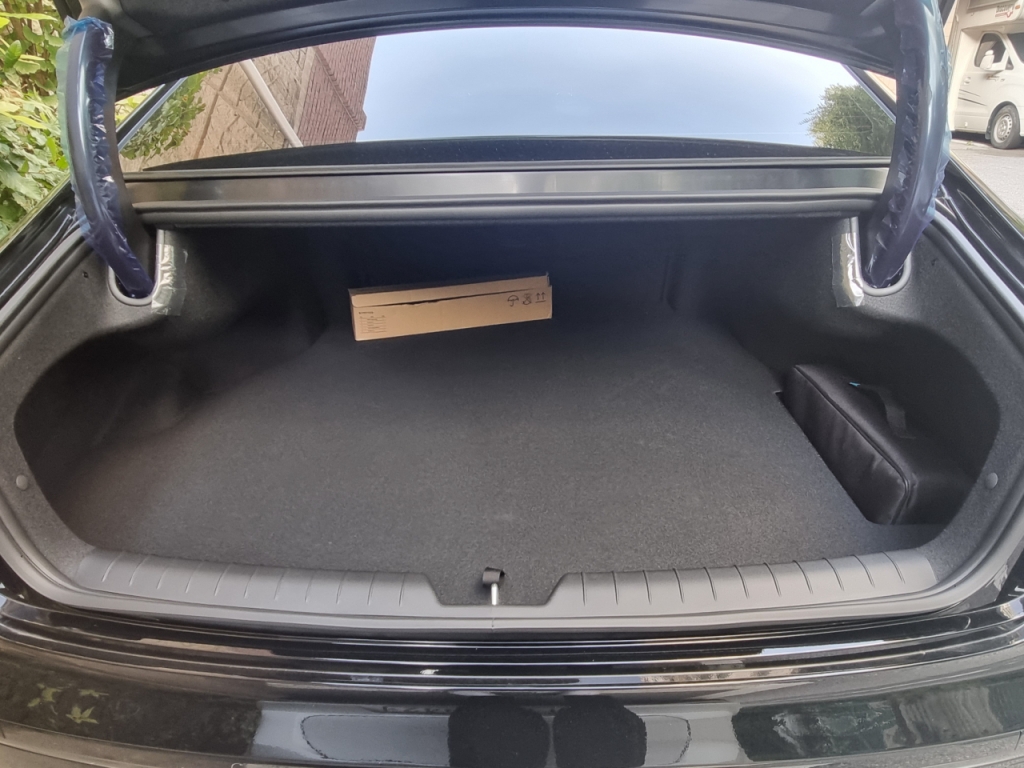 디 올 뉴 그랜저 LPG 3.5 프리미엄 트림. /사진=강주헌 기자