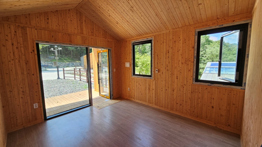 회문산 캐빈내부/사진제공=국립자연휴양림관리소