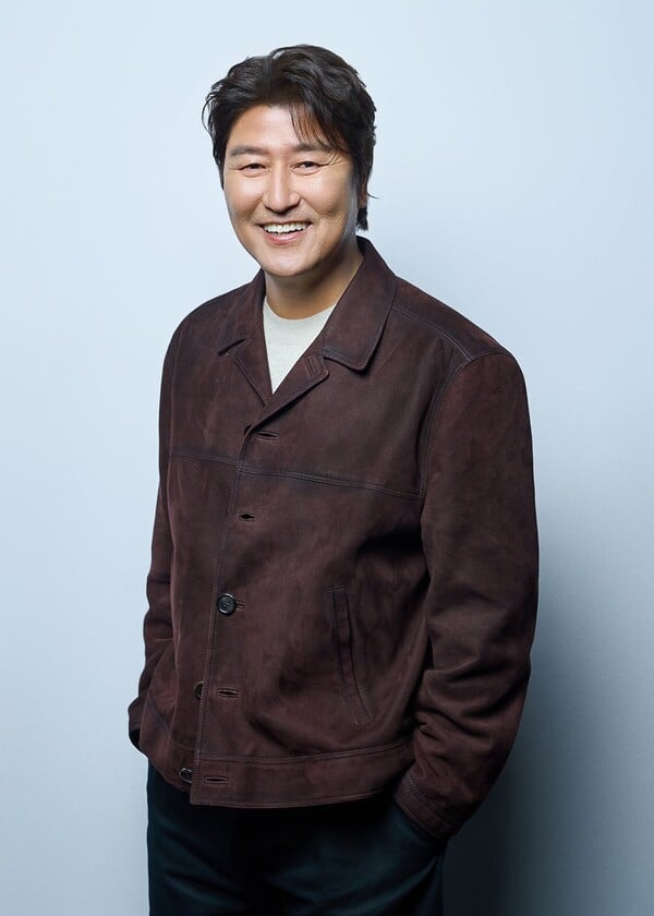 송강호 / 사진=(주)키다리스튜디오, (주)아티스트유나이티드