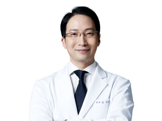 김기갑 유앤유성형외과 대표원장/사진제공=유앤유성형외과
