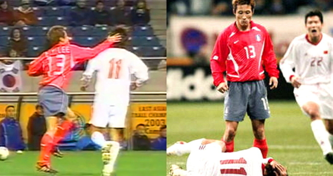 2003년 12월 동아시안컵 대회에서 대한민국 축구 국가대표팀 이을용이 자신에게 계속해서 거친 태클을 하던 중국 선수의 뒤통수를 때렸다. 이 모습은 '을용타'라고 불리며 인터넷 밈이 됐다. /사진=유튜브 채널 KFATV 갈무리