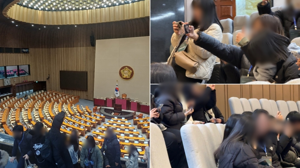 오전 10시쯤 국회 본회의장 내부를 참관하는 시민들 모습. /사진=김선아 기자