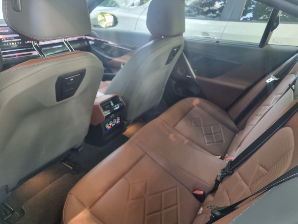 BMW 뉴 i5 eDrive 40. /사진=강주헌 기자