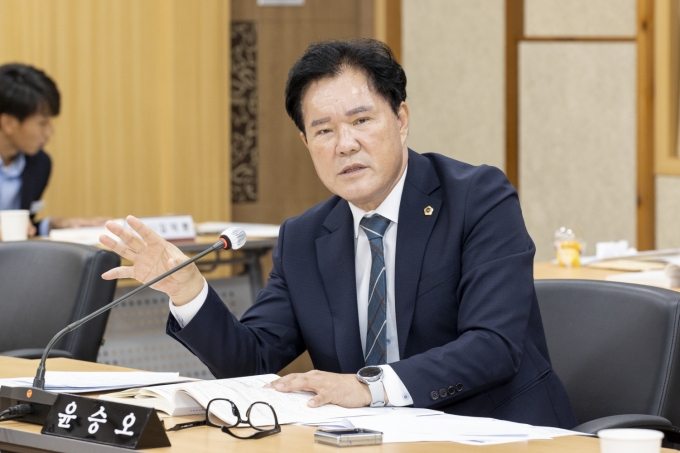 ▲윤승오 경북도의원(국민의힘·영천2)/사진제공=경북도의회