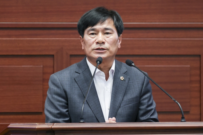 ▲신효광 경북도의원(국민의힘·청송)/사진제공=경북도의회