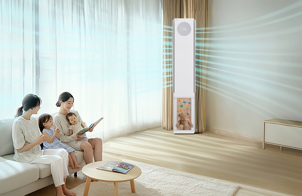 LG전자가 2025년형 LG 휘센 오브제컬렉션 에어컨 신제품을 14일 출시한다. 신제품은 △AI음성인식 △AI바람 △AI홈모니터링 △AI열교환기 세척 등 다양한 AI 기능을 탑재한 것이 특징이다. 사진은 'LG 휘센 오브제컬렉션 뷰I 프로' 신제품./사진제공=LG전자