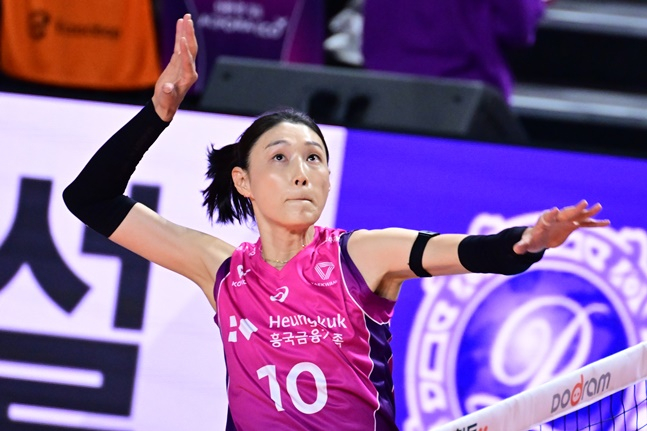 김연경이 토스에 맞춰 공격을 준비하고 있다. /사진=KOVO 제공