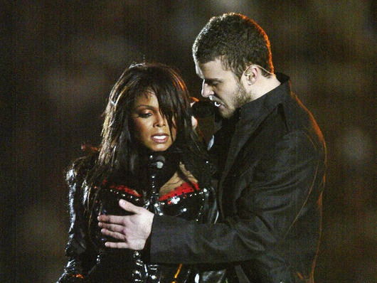 2004년 슈퍼볼 무대에 오른 자넷 잭슨과 저스틴 팀버레이크./사진=OSEN