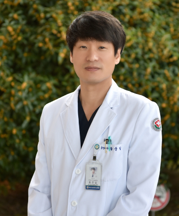 황준일 화순전남대병원 종양내과 교수.