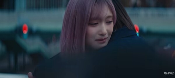 아이브 '레블 하트' 뮤직비디오 스틸 컷 / 사진=스타쉽엔터테인먼트