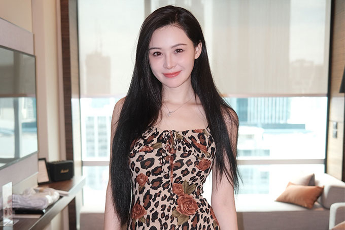 배우 장잉잉이 지난 4일 자신의 웨이보에 쉬시위안의 전 남편 왕샤오페이를 저격하는 글을 올렸다. 장잉잉은 지난 2일 폐렴으로 세상을 떠난 대만 배우 쉬시위안이 중국 사업가 왕샤오페이와 결혼 생활을 유지할 당시 불륜설에 휩싸여 이혼 원인으로 지목되기도 했다./사진=장잉잉 웨이보