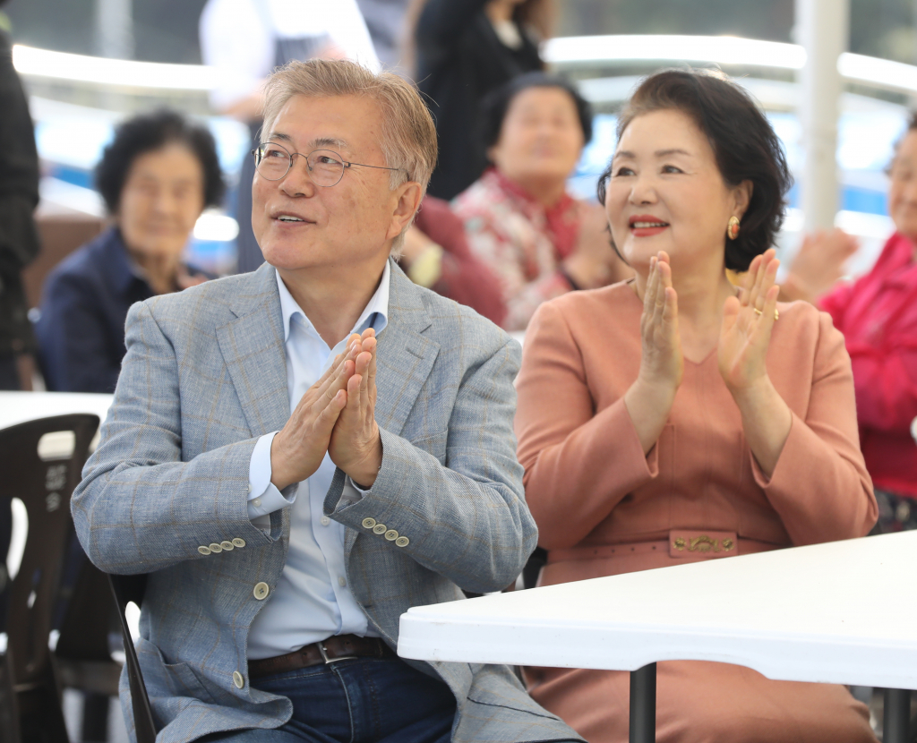 문재인 전 대통령과 부인 김정숙 여사 /사진=뉴스1